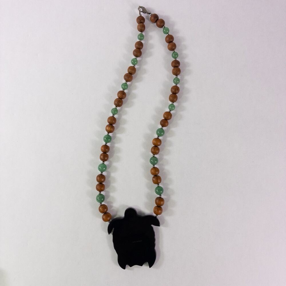 Lee Sands Turtle Necklace Abalone Inlay Bayong Wood Jade Beads 22" w/ Box - Picture 8 of 10